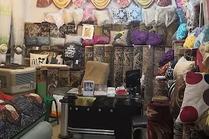 Pakistan carpets image