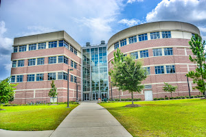 Hal Marcus College of Science and Engineering (Bldg. 4)