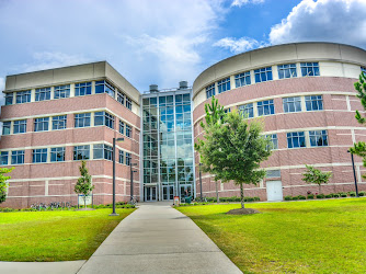 Hal Marcus College of Science and Engineering (Bldg. 4)