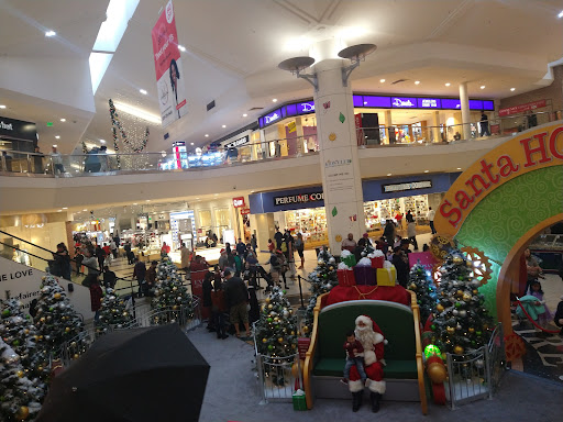 Shopping Mall «Vintage Faire Mall», reviews and photos, 3401 Dale Rd #483, Modesto, CA 95356, USA