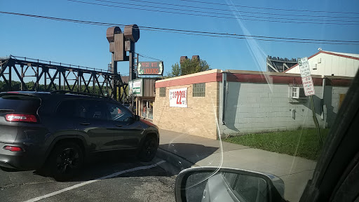 Liquor Store «Price Rite Liquors», reviews and photos, 20 Orange St, Prescott, WI 54021, USA