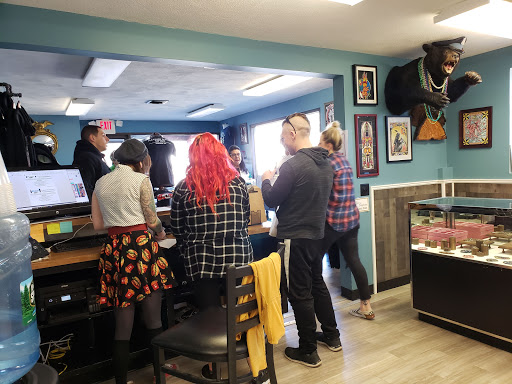 Tattoo Shop «Pleasure In Pain Tattoo», reviews and photos, 184 Broadway, Taunton, MA 02780, USA