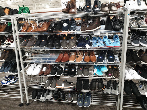 Clothing Store «Burlington Coat Factory», reviews and photos, 6200 Greenbelt Rd, Greenbelt, MD 20770, USA