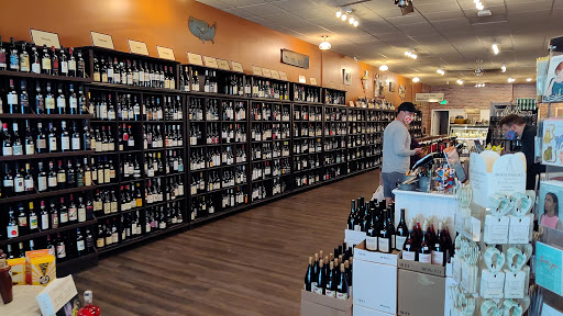 Wine Store «UnWined», reviews and photos, 1600 Belle View Blvd, Alexandria, VA 22307, USA