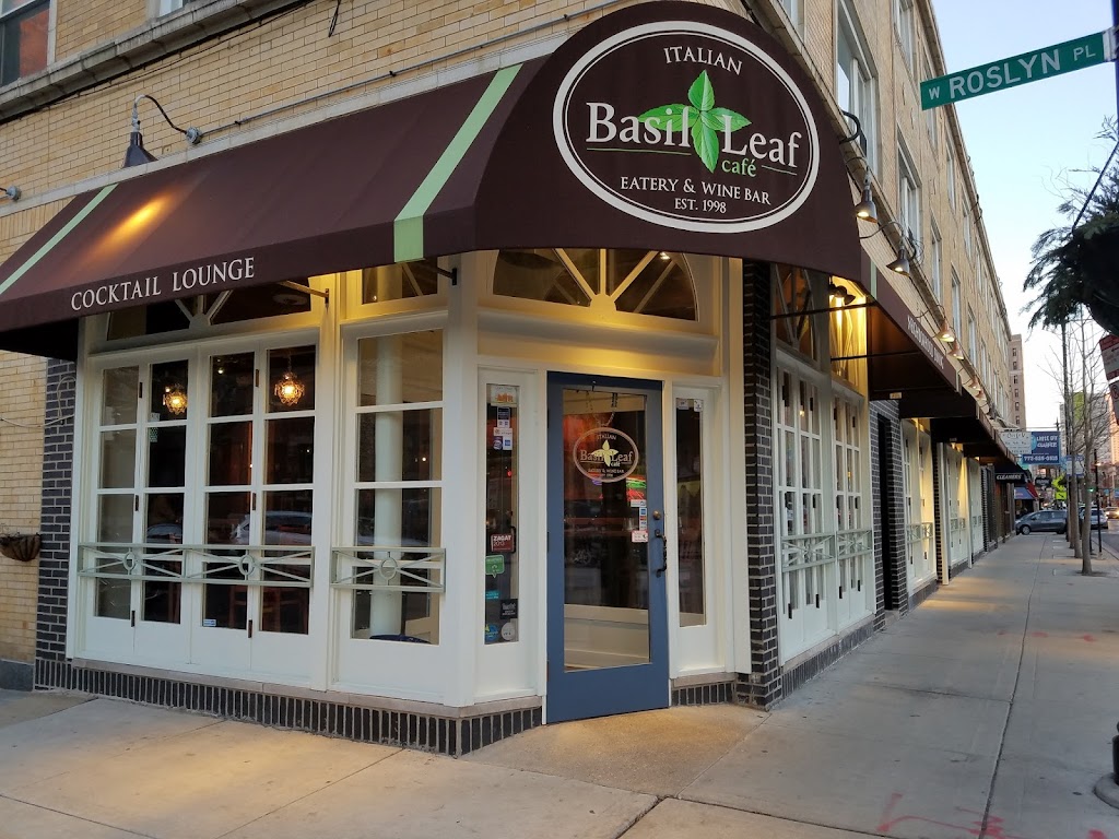 Basil Leaf Cafe 60614