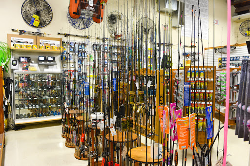 Outdoor Sports Store «Pacific Outfitters of Ukiah», reviews and photos, 955 N State St, Ukiah, CA 95482, USA