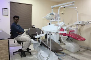 Sri Sai Dental Specialities image