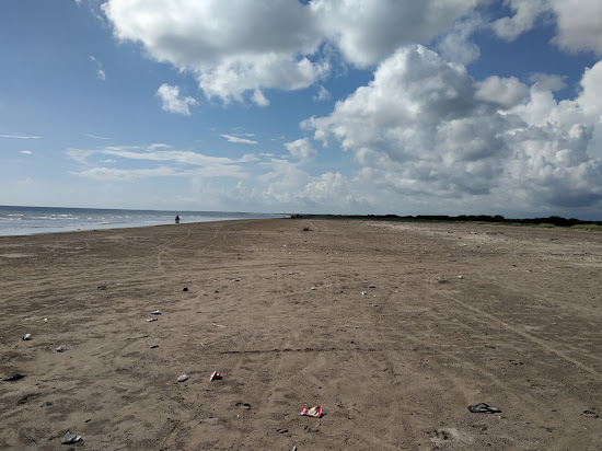 Dindi Beach