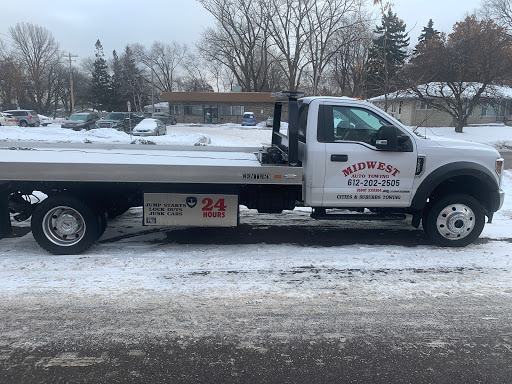 Auto Repair Shop «Midwest Auto Repair», reviews and photos, 3650 NE Stinson Blvd, Minneapolis, MN 55418, USA