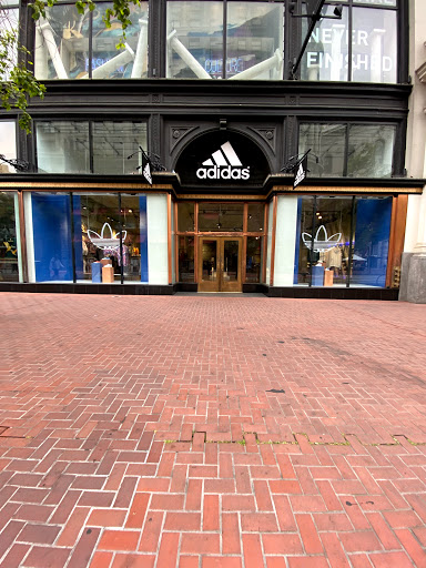 adidas Store