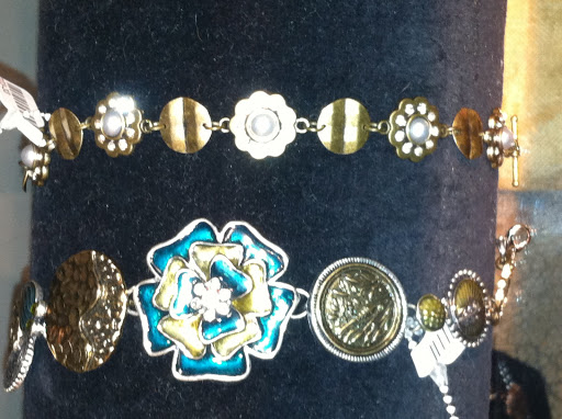 Consignment Shop «Upscale Resale Boutique LLC», reviews and photos, 12010 Southshore Pointe Dr, Midlothian, VA 23112, USA