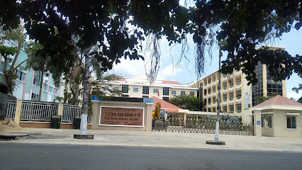 Trường Cao đẳng Y tế Tiền Giang