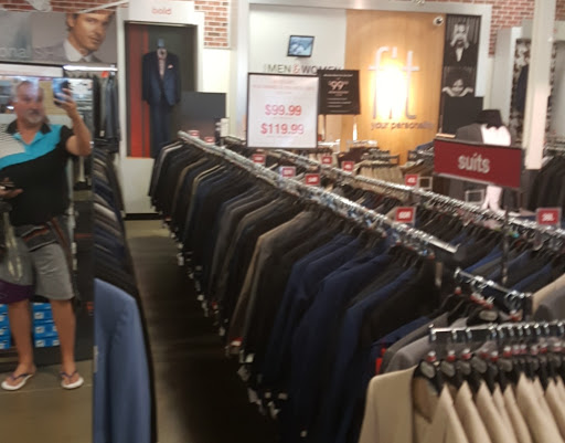 Clothing Store «K&G Fashion Superstore», reviews and photos, 3020 E 9th St, Oakland, CA 94601, USA