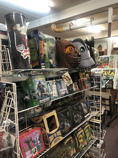 Book Store «DreamHaven Books & Comics», reviews and photos, 2301 E 38th St, Minneapolis, MN 55406, USA