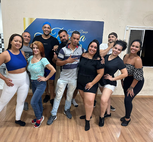 Logo da empresa - Escola Dança Comigo