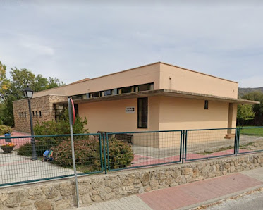 Centro de Usos Múltiples 40194 Trescasas, Segovia, España