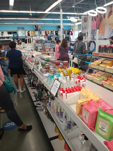 Outlet Mall «Tanger Outlet Houston», reviews and photos, 5885 Gulf Fwy, Texas City, TX 77591, USA