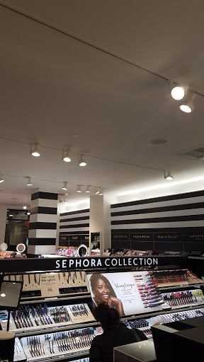 Cosmetics Store «SEPHORA», reviews and photos, 26300 Cedar Rd #1110, Beachwood, OH 44122, USA