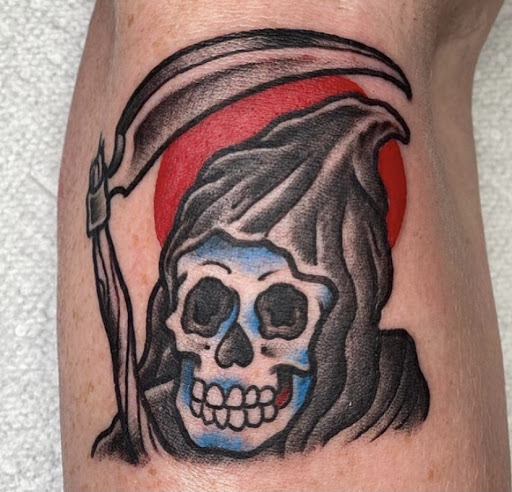 Explore ace of spade tattoo ideas, creative tattoo ideas in Dallas, available at Cedar Springs Tattoo & Piercing