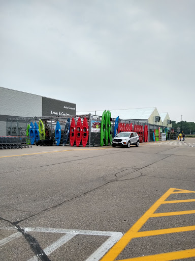 Department Store «Walmart Supercenter», reviews and photos, 38020 US-18, Prairie du Chien, WI 53821, USA