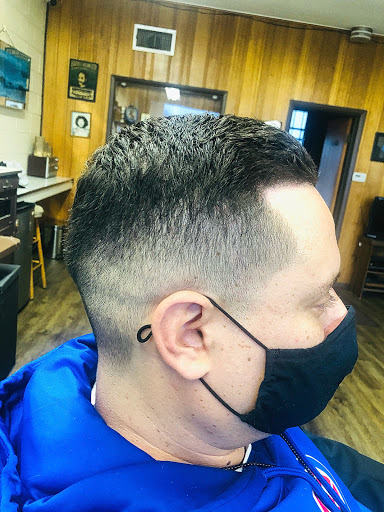 Barber Shop «Chapoton Woods Barber Shop», reviews and photos, 22510 Greater Mack Ave, St Clair Shores, MI 48080, USA