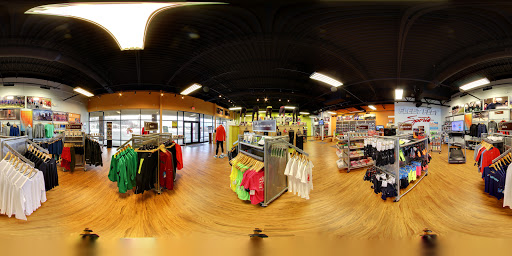 Sporting Goods Store «Fleet Feet Sports Columbus», reviews and photos, 1270 E Powell Rd, Lewis Center, OH 43035, USA