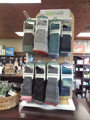 Pharmacy «Village Discount Drugs», reviews and photos, 1001 Avalon Ave, Muscle Shoals, AL 35661, USA