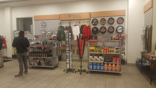 Toyota Dealer «Central City Toyota», reviews and photos, 4800 Chestnut St, Philadelphia, PA 19139, USA