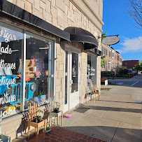 Painterly Pottery - Photo 2 - Car repair in Bay City, MI, Saginaw