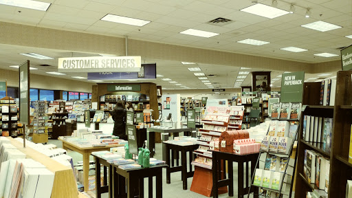 Book Store «Barnes & Noble», reviews and photos, 15 Backus Ave, Danbury, CT 06810, USA
