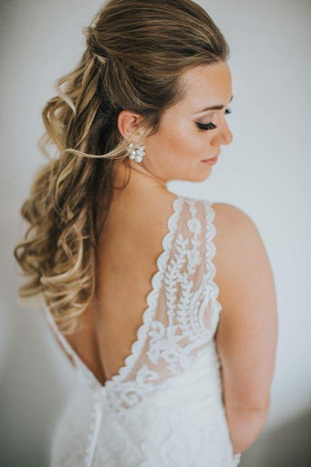 Hair Salon «Keema Aveda Salon», reviews and photos, 820 Village Center Dr, Burr Ridge, IL 60527, USA