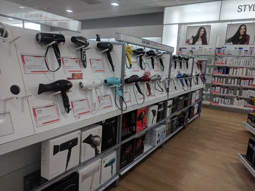 Hair Salon «Ulta Beauty», reviews and photos, 5900 Poyner Anchor Ln #157, Raleigh, NC 27616, USA