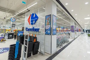 Carrefour image