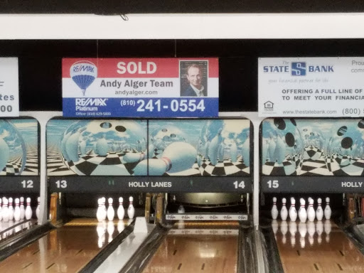 Bowling Alley «Holly Lanes», reviews and photos, 2430 Grange Hall Rd, Fenton, MI 48430, USA