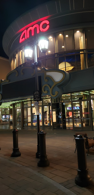 AMC Thousand Oaks 14