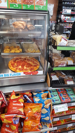 Convenience Store «7-Eleven», reviews and photos, 1661 E Colorado Blvd, Pasadena, CA 91106, USA