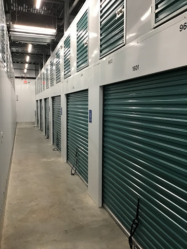 Self-Storage Facility «Freeport Self Storage», reviews and photos, 73 E Merrick Rd #1, Freeport, NY 11520, USA