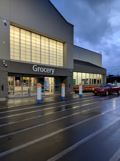 Department Store «Walmart Supercenter», reviews and photos, 1200 Marketplace Dr, Rochester, NY 14623, USA