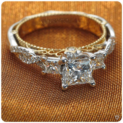 Jeweler «Cottage Hill Diamonds», reviews and photos, 125 N York St, Elmhurst, IL 60126, USA