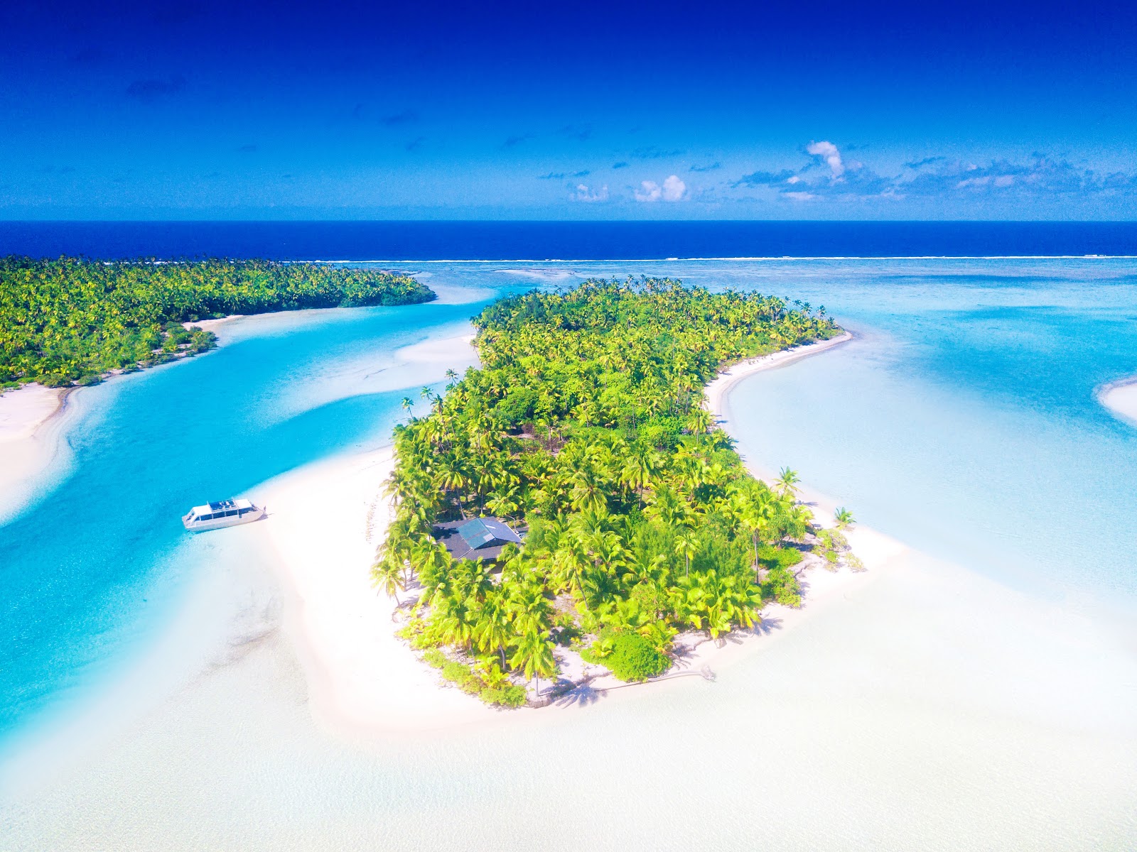Foto van Strand van One Foot Island met turquoise puur water oppervlakte
