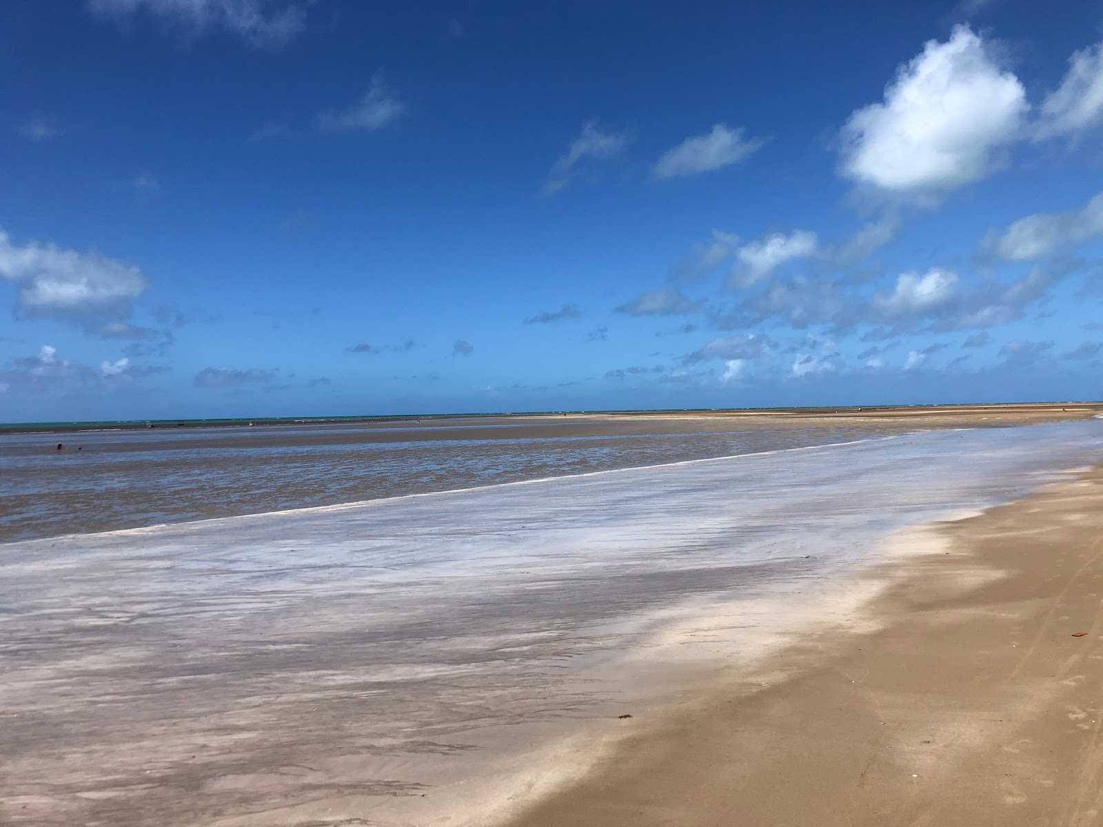 Praia Sao Bento'in fotoğrafı - rahatlamayı sevenler arasında popüler bir yer