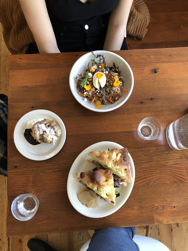 Restaurant «milk glass mrkt», reviews and photos, 2150 N Killingsworth St, Portland, OR 97217, USA