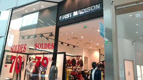 First Madison à Roissy-en-France