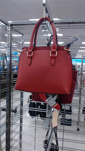 Clothing Store «Ross Dress for Less», reviews and photos, 1831 U.S. 287 Frontage Rd, Mansfield, TX 76063, USA