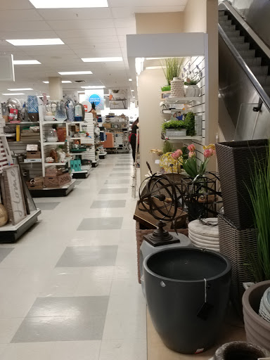 Department Store «T.J. Maxx & HomeGoods», reviews and photos, 5353 Almaden Expy, San Jose, CA 95118, USA
