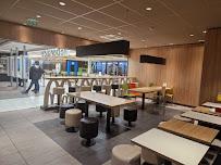 Atmosphère du Restauration rapide McDonald's à Saint-Albain - n°2