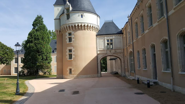 26 Rue des Cordeliers, 17800 Pons, France