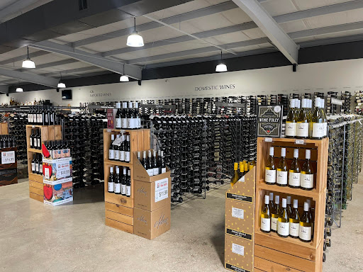 Liquor Store «Hokus Pokus Liquors», reviews and photos, 36519 Oak Plaza Ave Suite B, Prairieville, LA 70769, USA