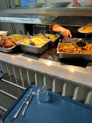 Les tables perchées à Paris