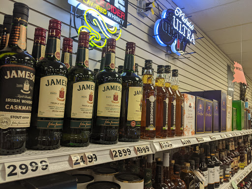 Beverage Distributor «Central Spirits Liquor Store», reviews and photos, 1438 93rd Ln NE, Blaine, MN 55449, USA